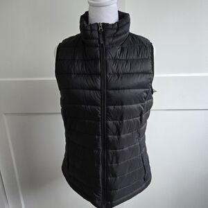 Amazon Esstentials Women's Black Medium Puffer Vest, New. Packable